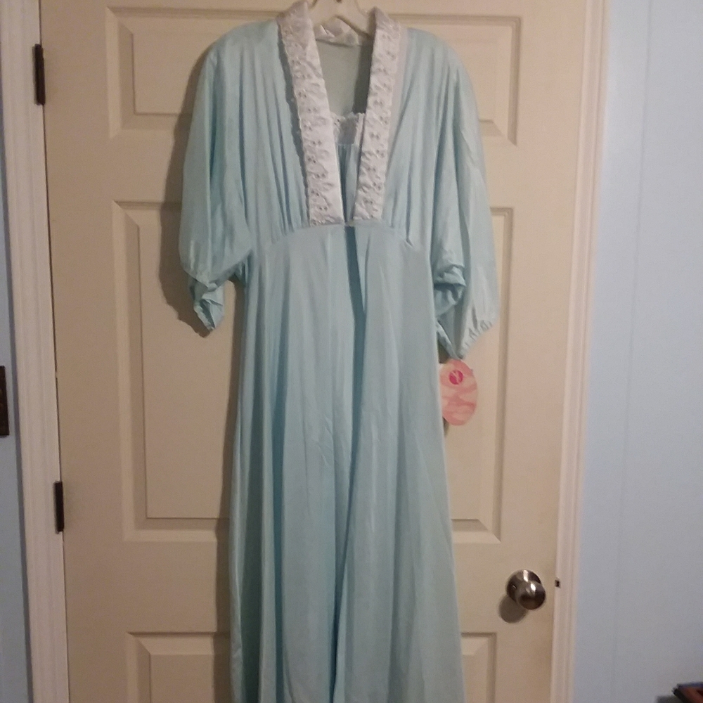 2 piece Nightgown Set